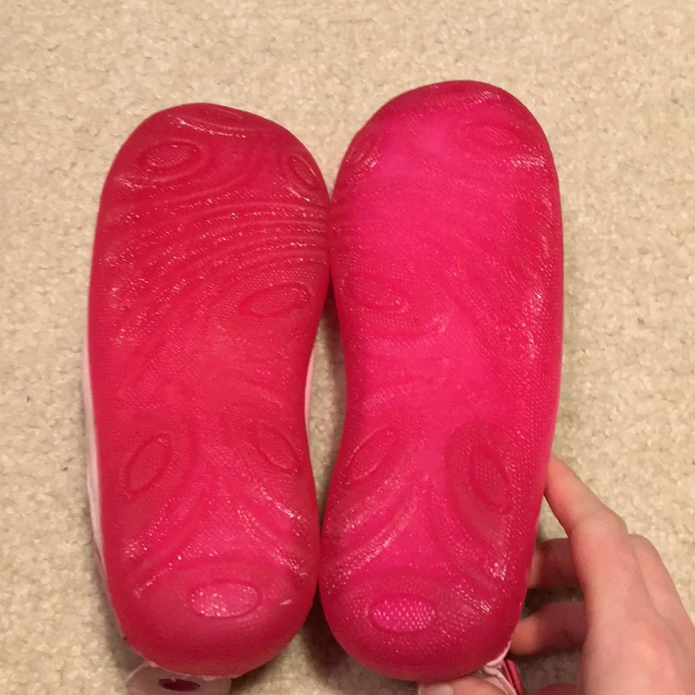 NIB stride rite water shoes